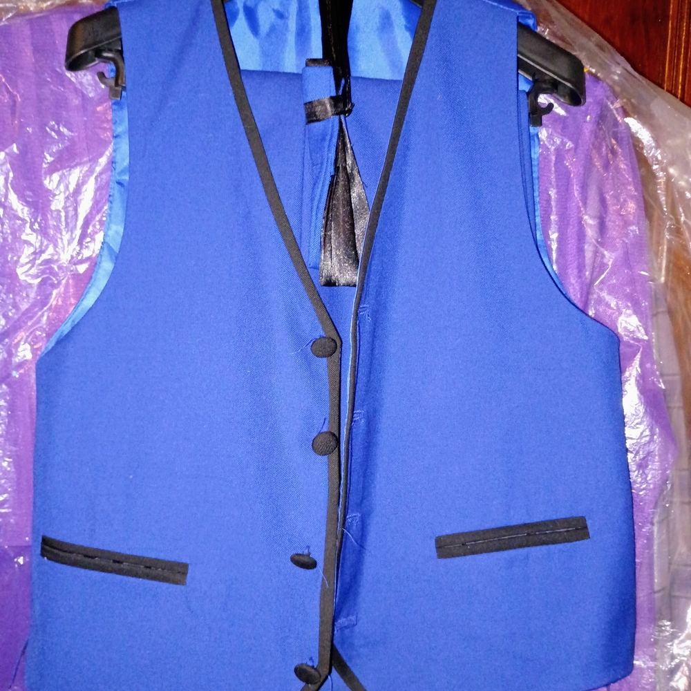 **Worn Once** Kids Blue and Black Formal Suit - Picture 5 of 7